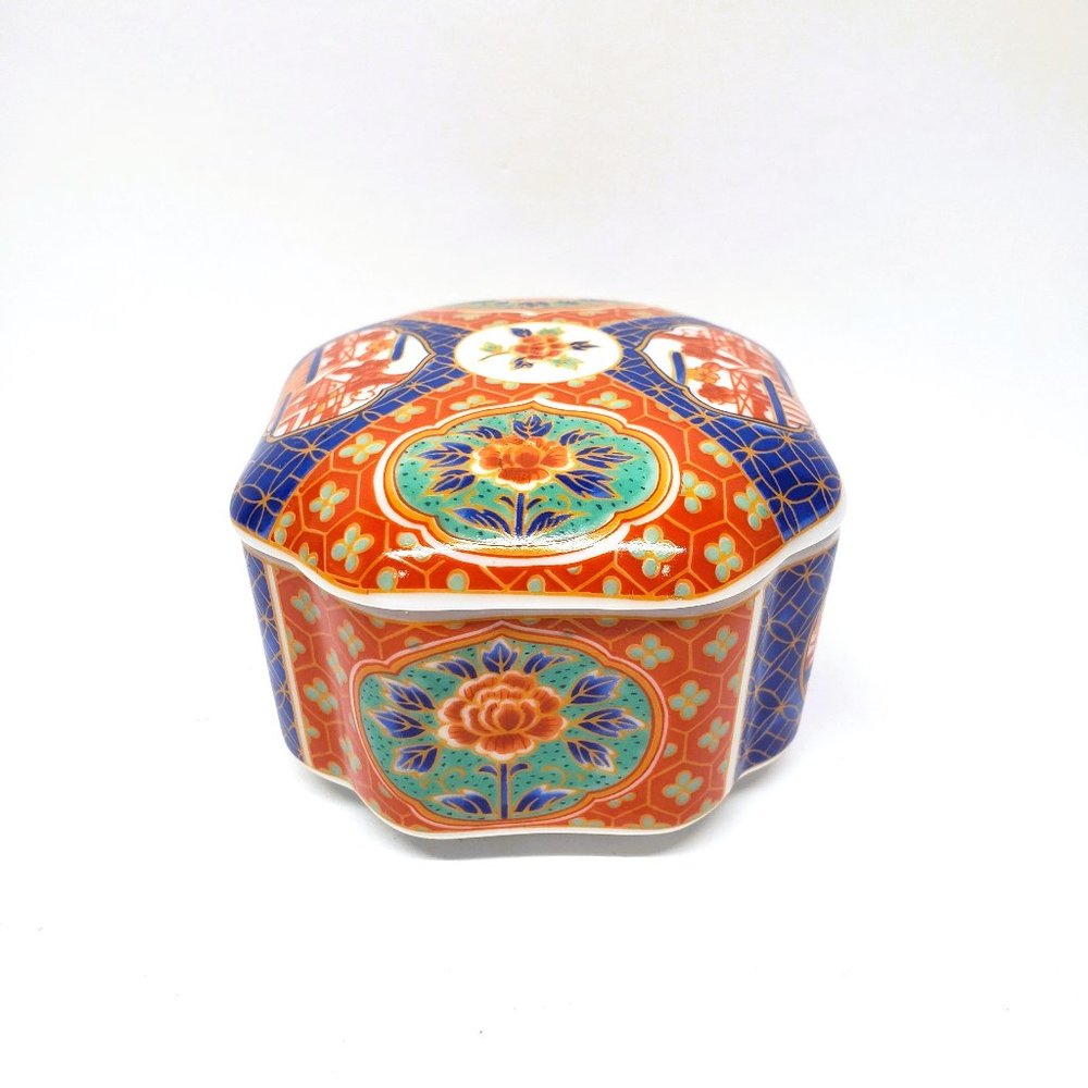 Vintage Takahashi Imari Porcelain Trinket Box Red Blue Flower Village Japan